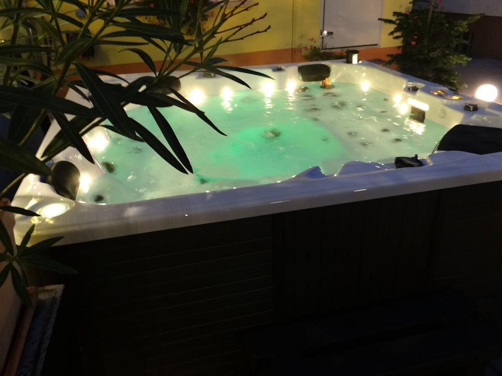 Hotel Schuetzenhof Spa Garden Buerstadt Екстер'єр фото